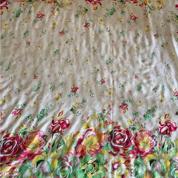 Floral Print Multicolor Sheer Chiffon Fabric - Picture 3 of 3